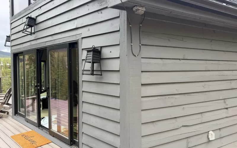 Caulking Log Siding Joints: How a Breckenridge Log Home Warped in Just One Year