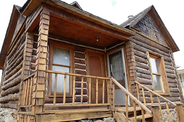Professional log home restoration services in Archuleta County Colorado